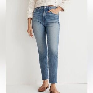 Madewell Straight Leg Jeans - Medium Blue